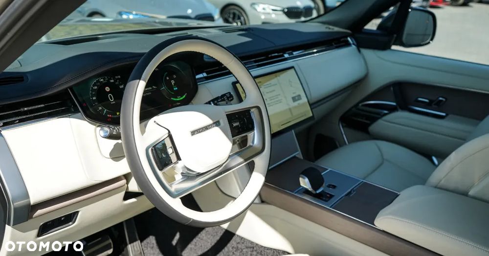 Land Rover Range Rover - 12