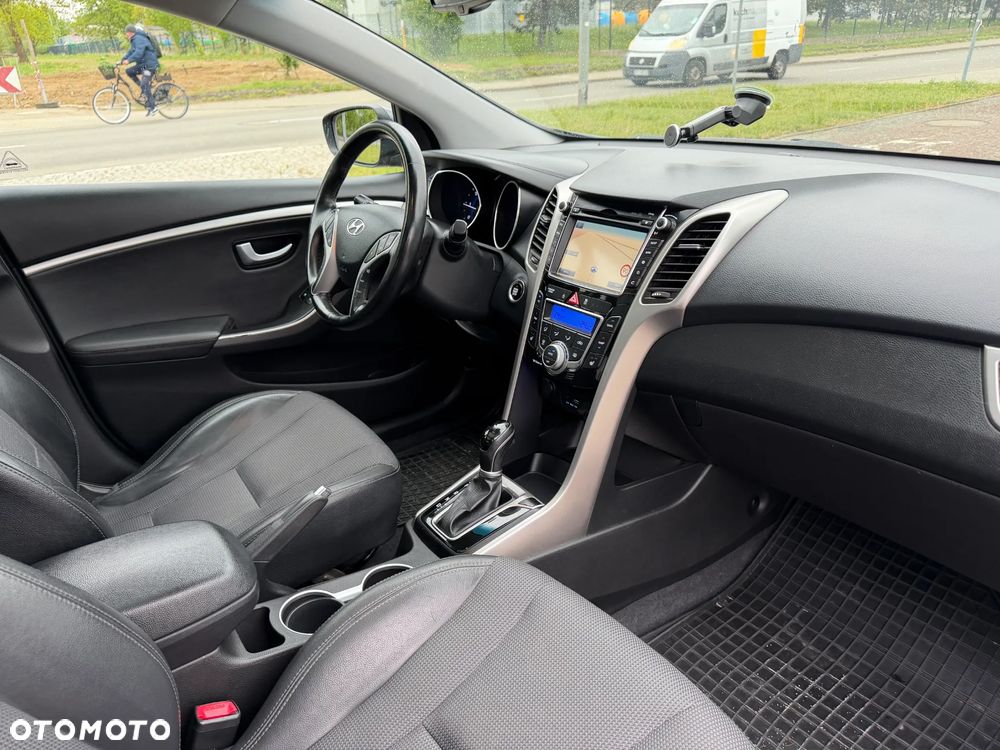 Hyundai i30 1.6 CRDi Premium DCT - 30