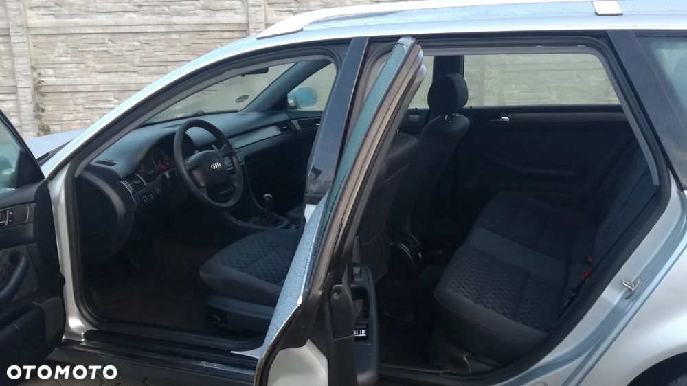 Audi A6 Avant 2.4 Quattro - 5