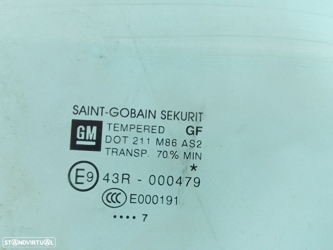 Vidro porta frente direita OPEL Corsa E - 2