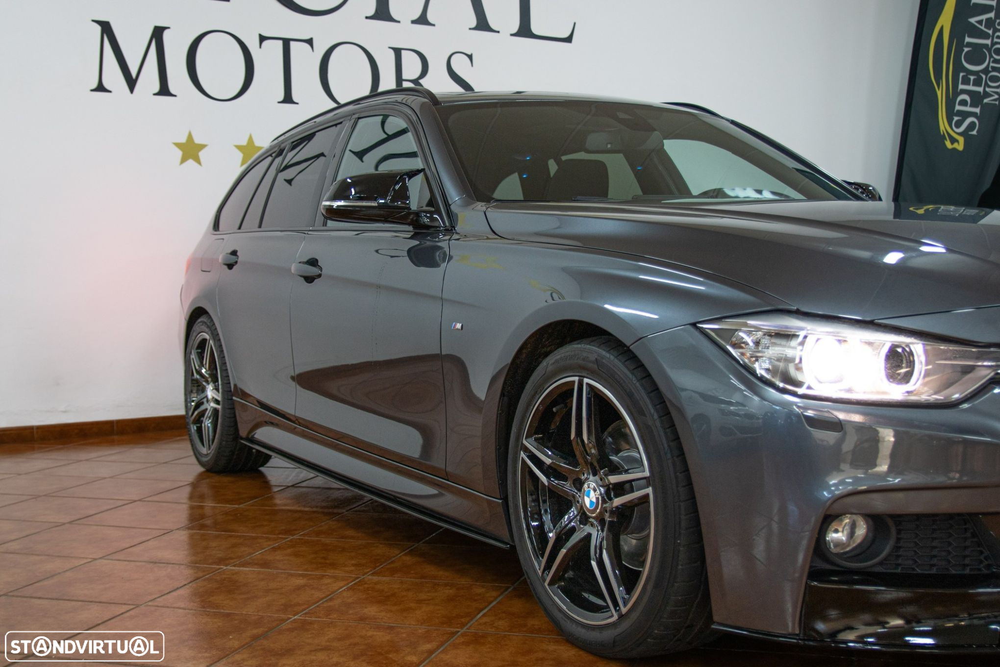 BMW 320 d Touring Auto Pack M - 16