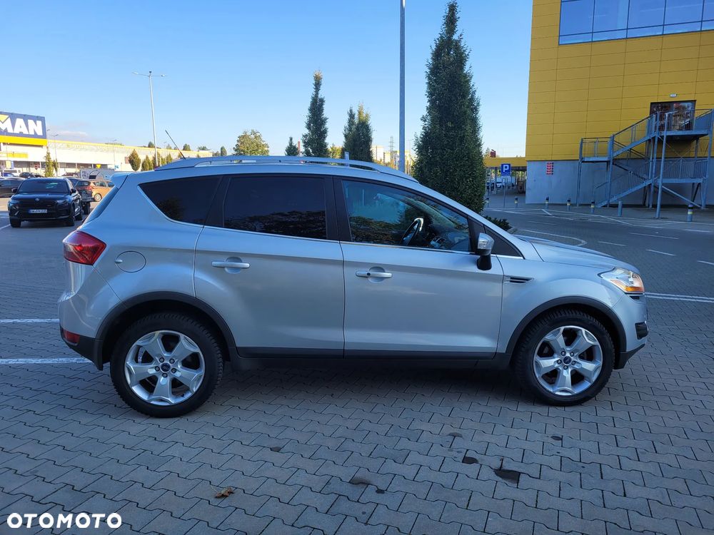 Ford Kuga 2.0 TDCi Titanium - 8