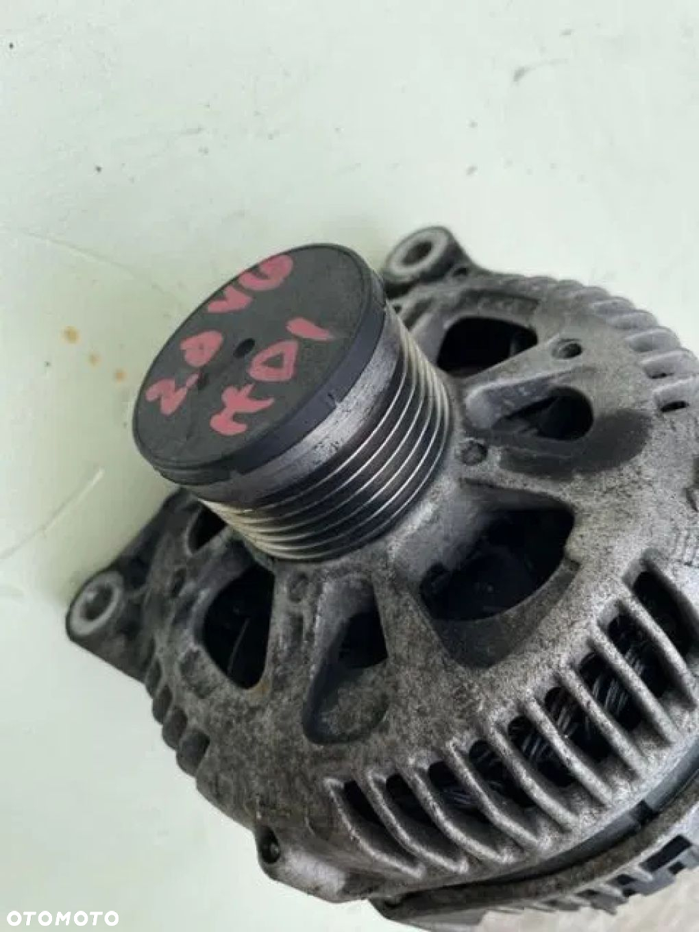 SUZUKI Grand Vitara 2,0 HDI alternator - 2