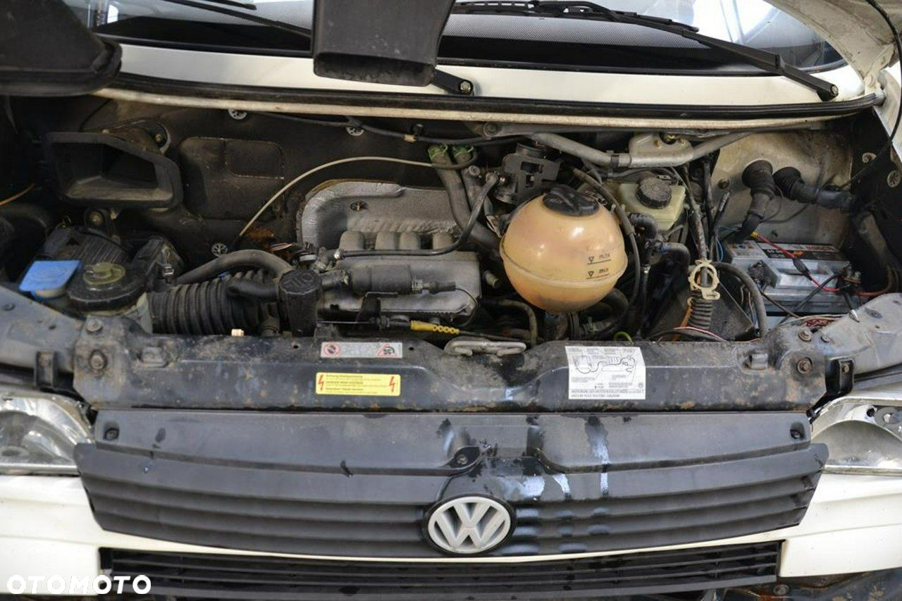 Volkswagen Transporter - 16
