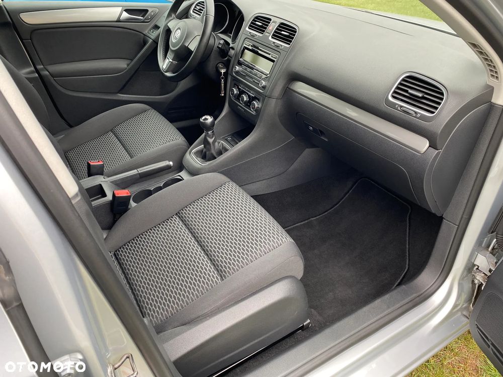Volkswagen Golf 1.6 Team - 13