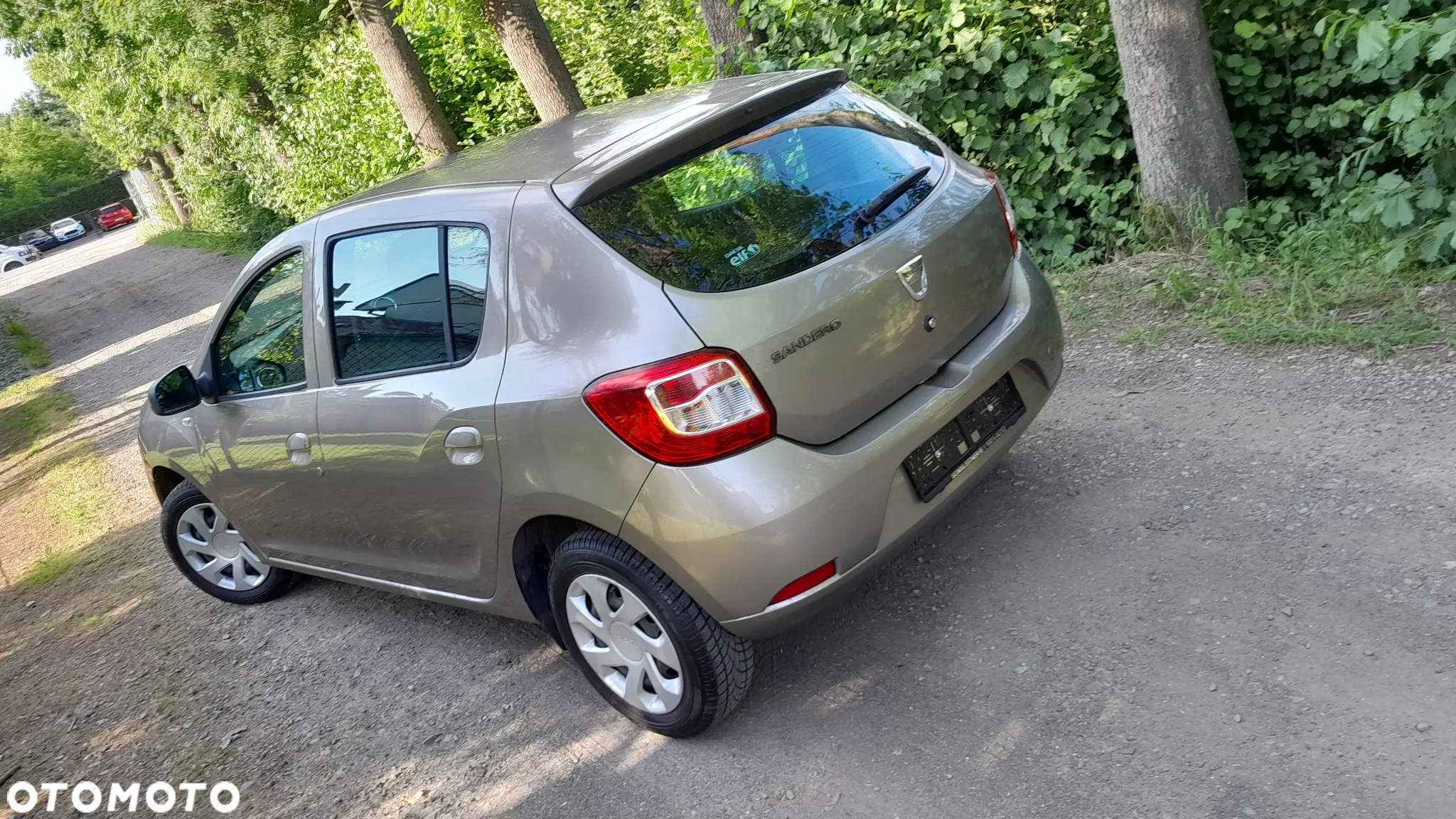 Dacia Sandero - 16