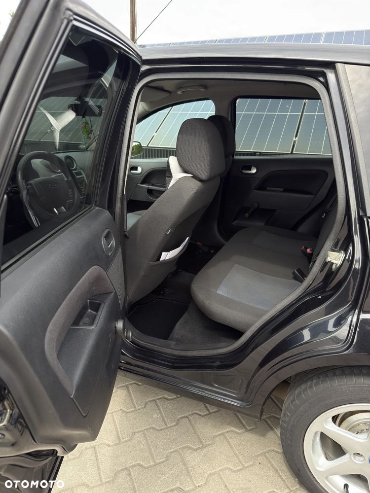 Ford Fiesta 1.6 TDCi Trend - 9