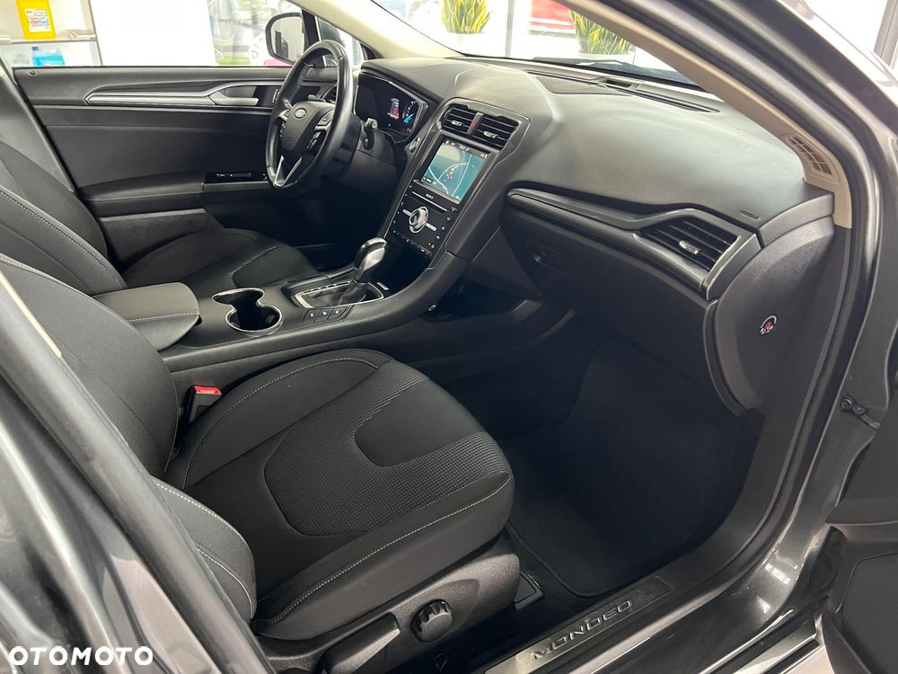 Ford Mondeo SW - 33