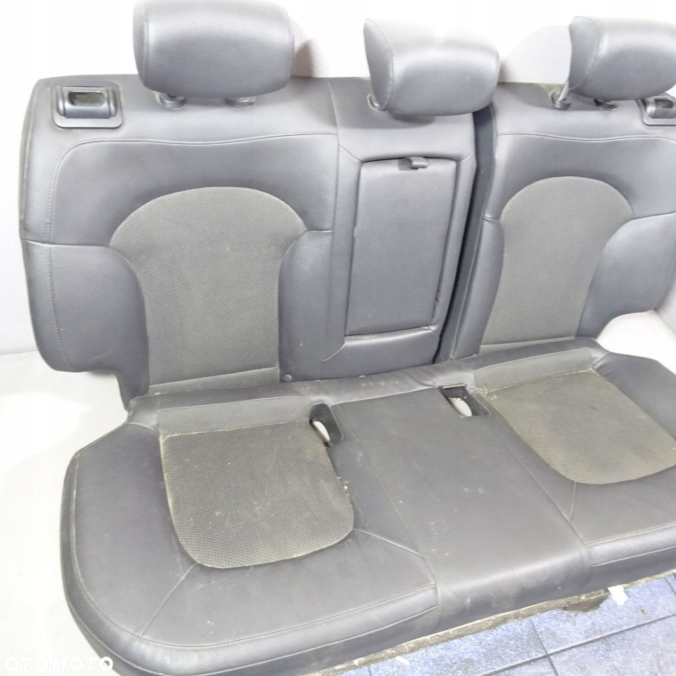 HYUNDAI IX35 KANAPA FOTEL TYŁ GRZANA - 3
