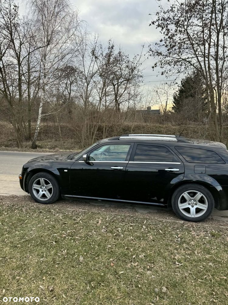 Chrysler 300C - 5