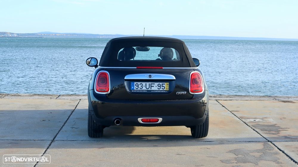 MINI Cabrio Cooper - 28