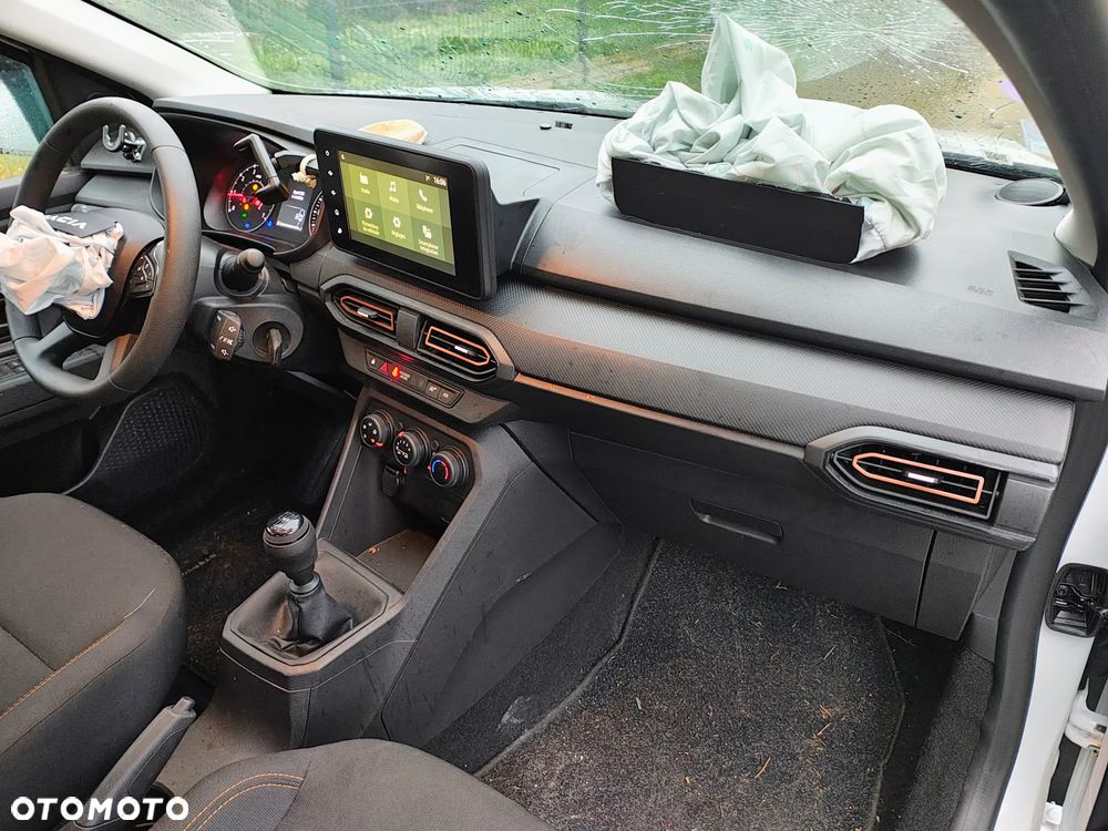 Dacia Sandero Stepway TCe 100 Prestige - 15