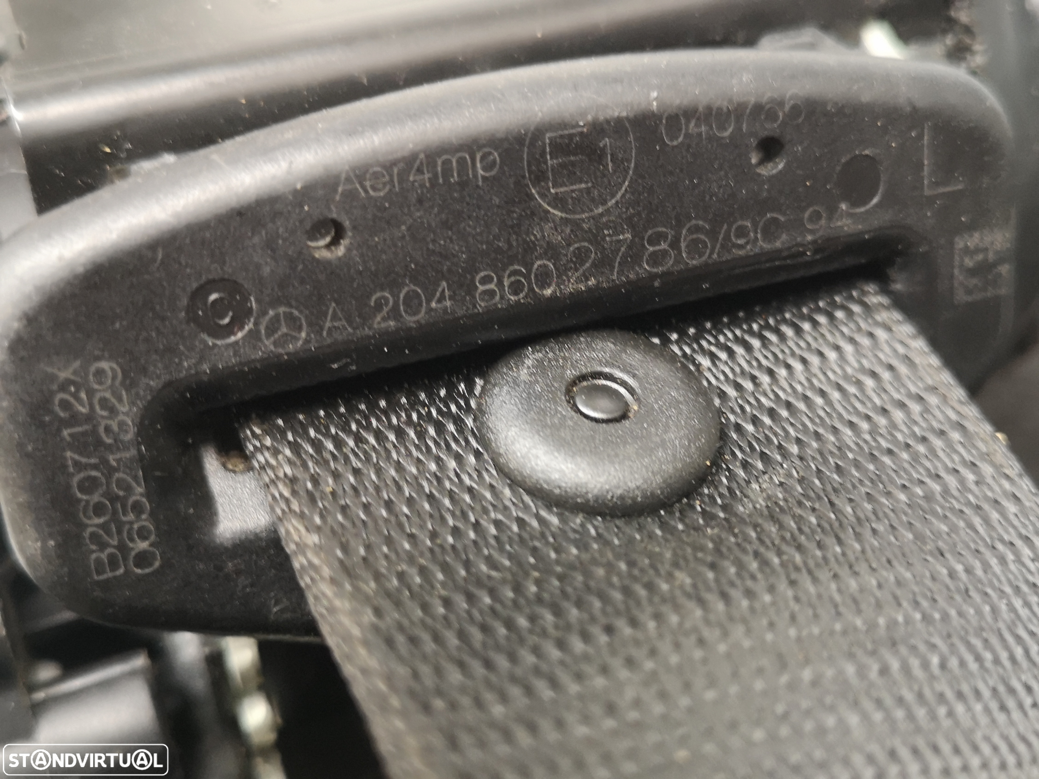 Cinto de Segurança traseira esquerda  Mercedes w204 class C 2008+ - 3