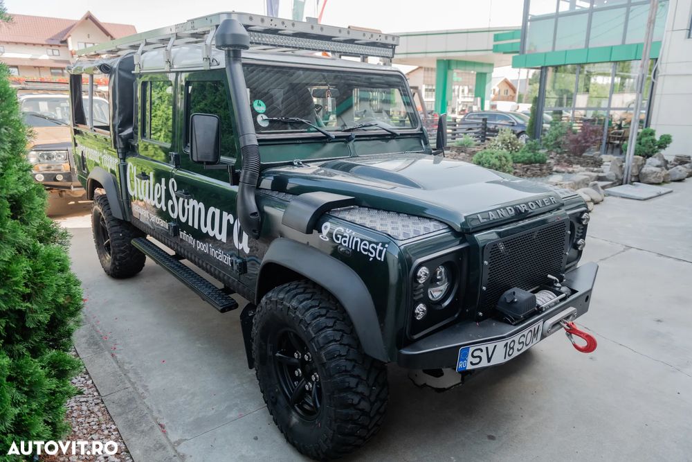 Land Rover Defender - 5