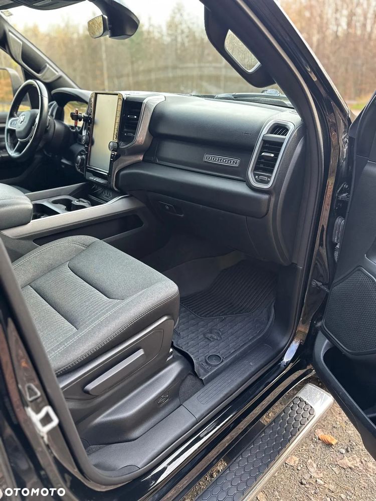 RAM 1500 5.7 Crew Cab Bighorn - 28