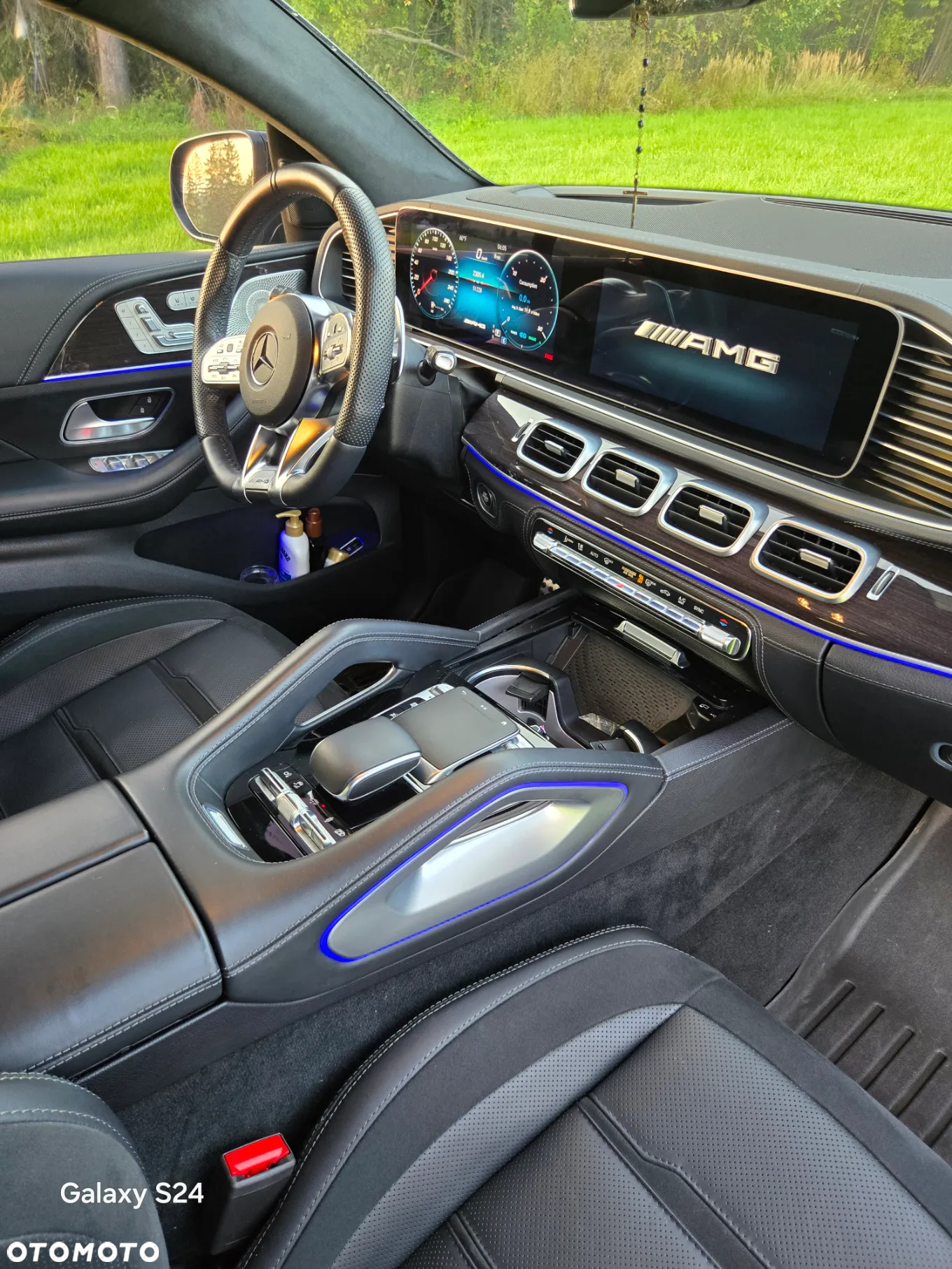 Mercedes-Benz GLE - 10
