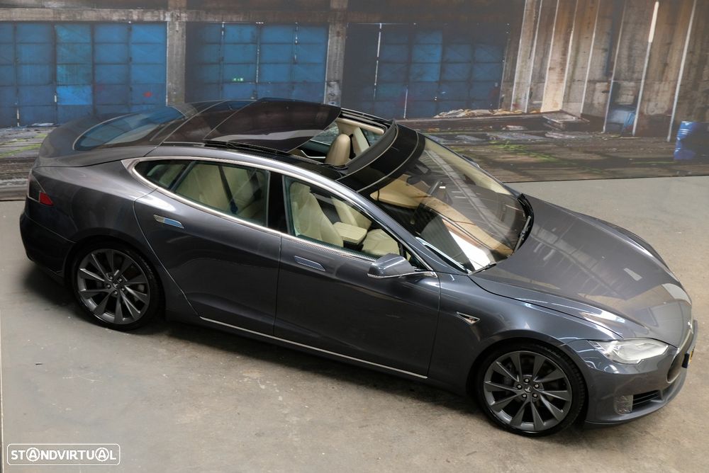 Tesla Model S 85D AWD - 6