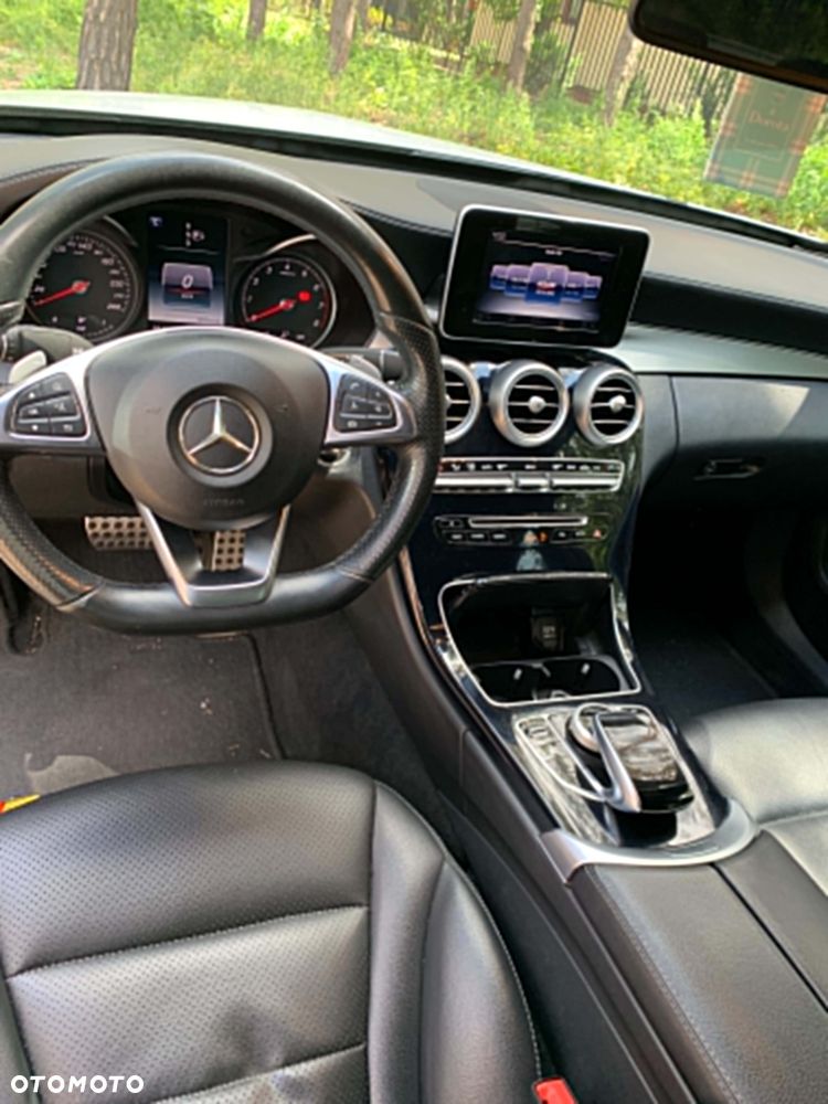Mercedes-Benz Klasa C 180 7G-TRONIC - 7