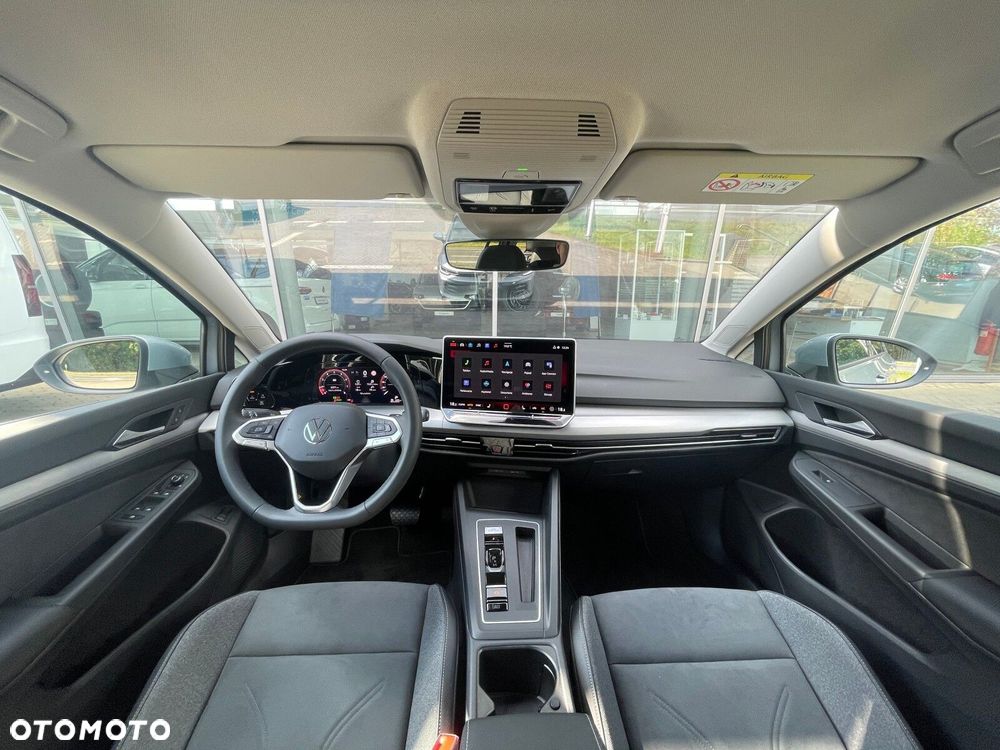 Volkswagen Golf Variant - 10