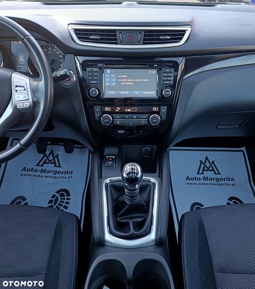 Nissan Qashqai 1.6 DIG-T Tekna - 16