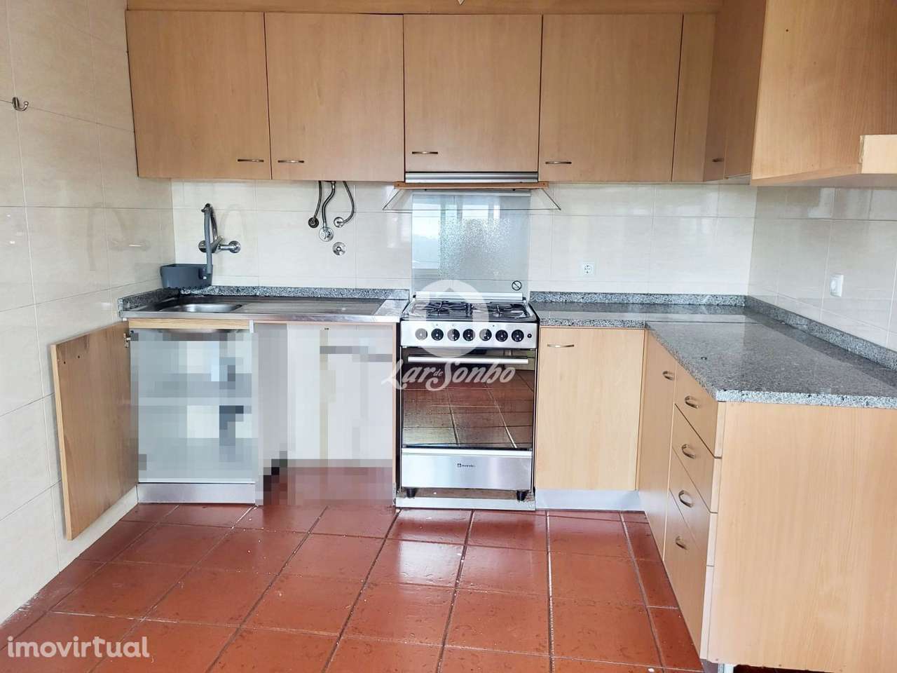 2 Moradias independentes T3 e T2 c/1000m2 em Rates, Póvoa de Varzim - Grande imagem: 5/23