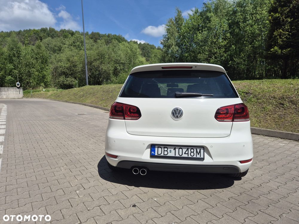 Volkswagen Golf 2.0 TDI GTD - 16