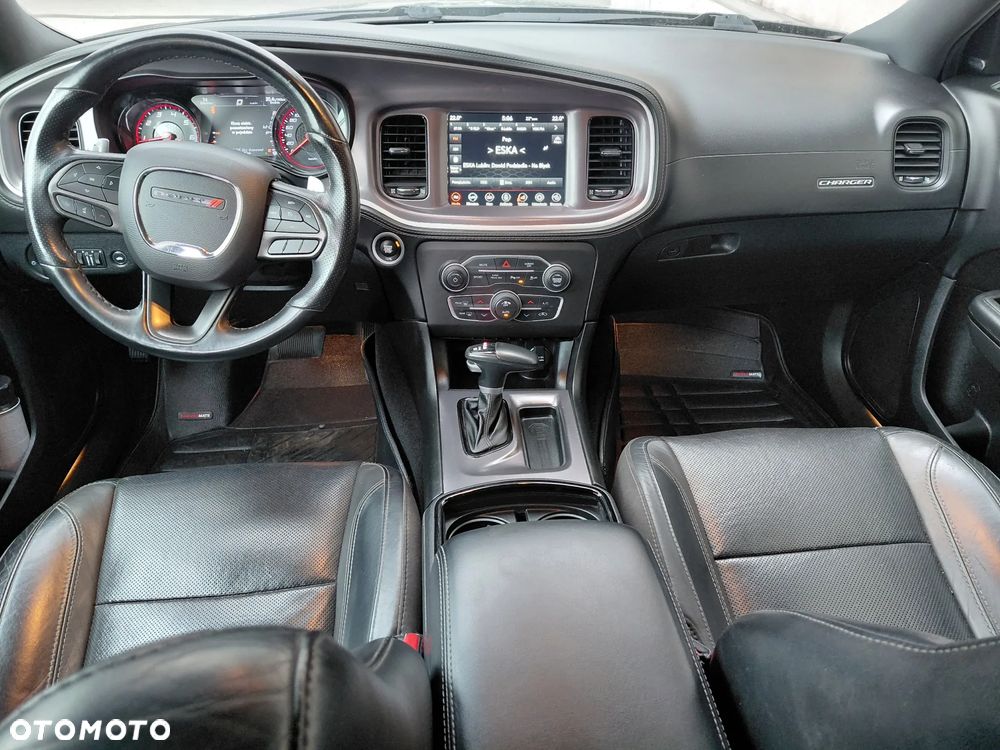 Dodge Charger - 5