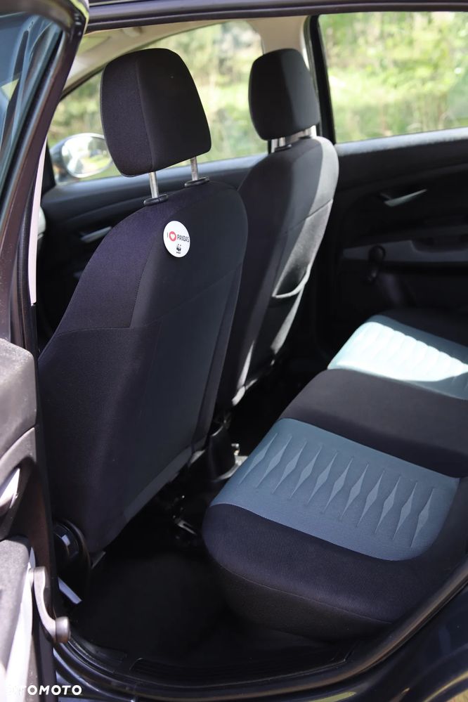 Fiat Grande Punto - 4