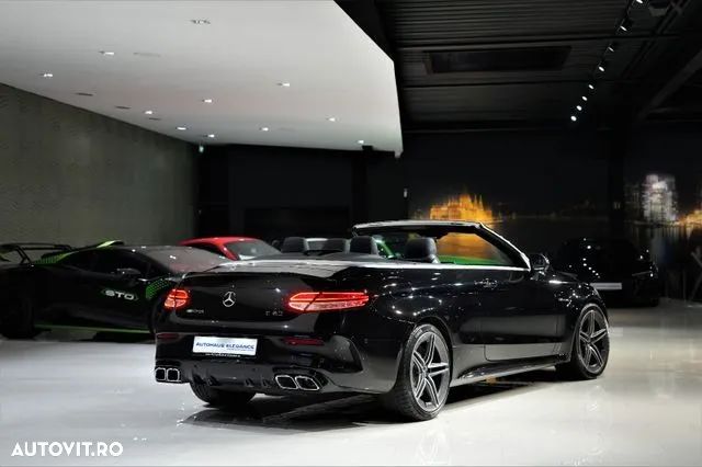 Mercedes-Benz AMG - 5