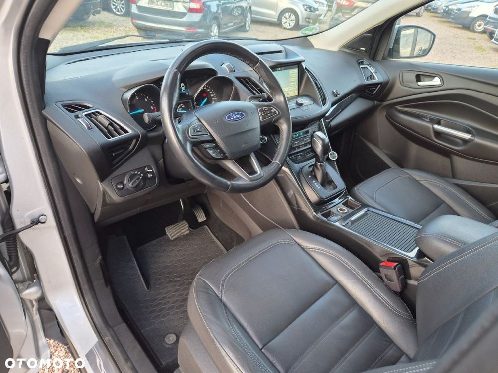 Ford Kuga 2.0 TDCi 4x4 Titanium - 6
