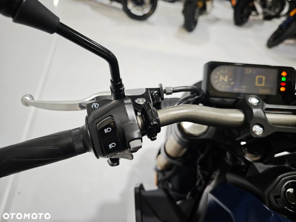 Honda CB - 14