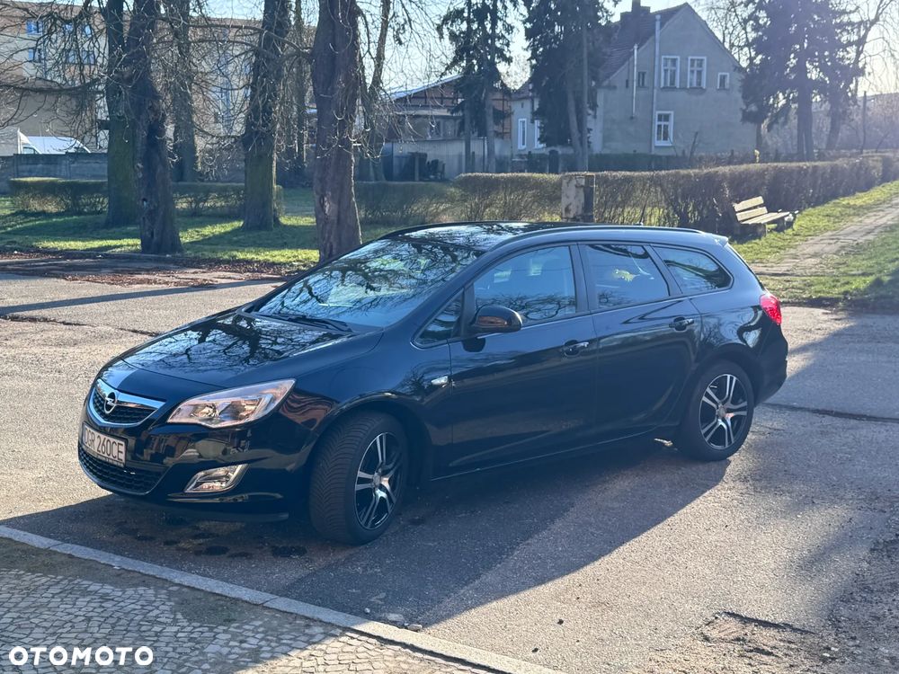 Opel Astra 1.4 T Enjoy - 9