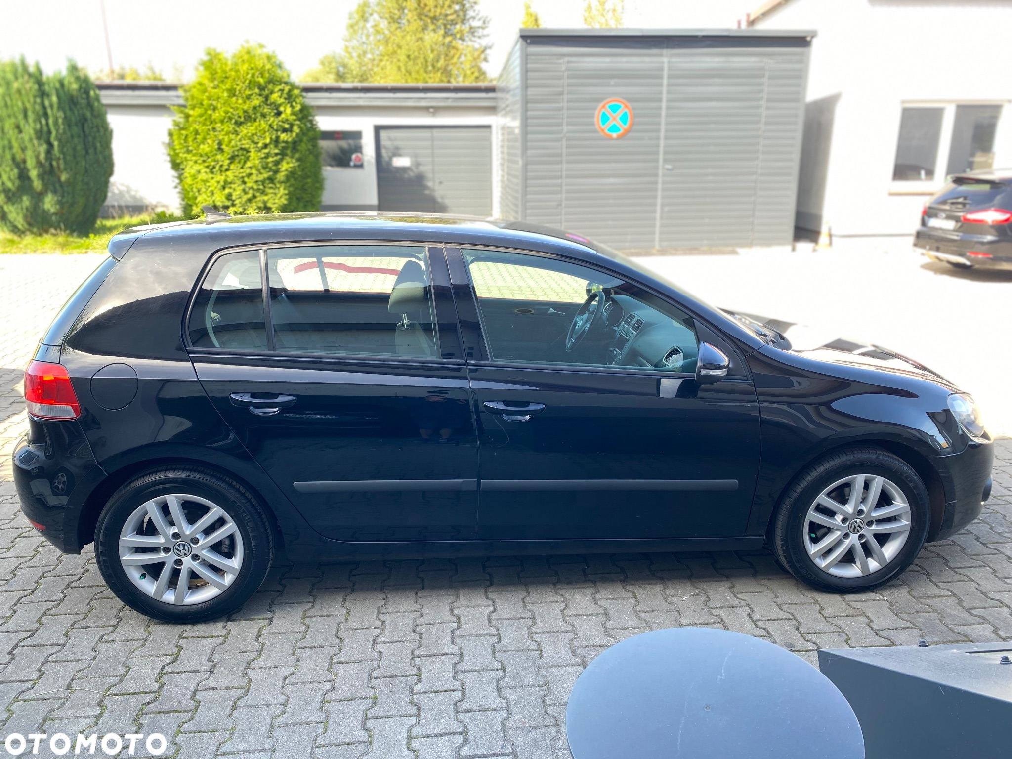 Volkswagen Golf 1.6 TDI DPF BlueMotion Technology Comfortline - 2