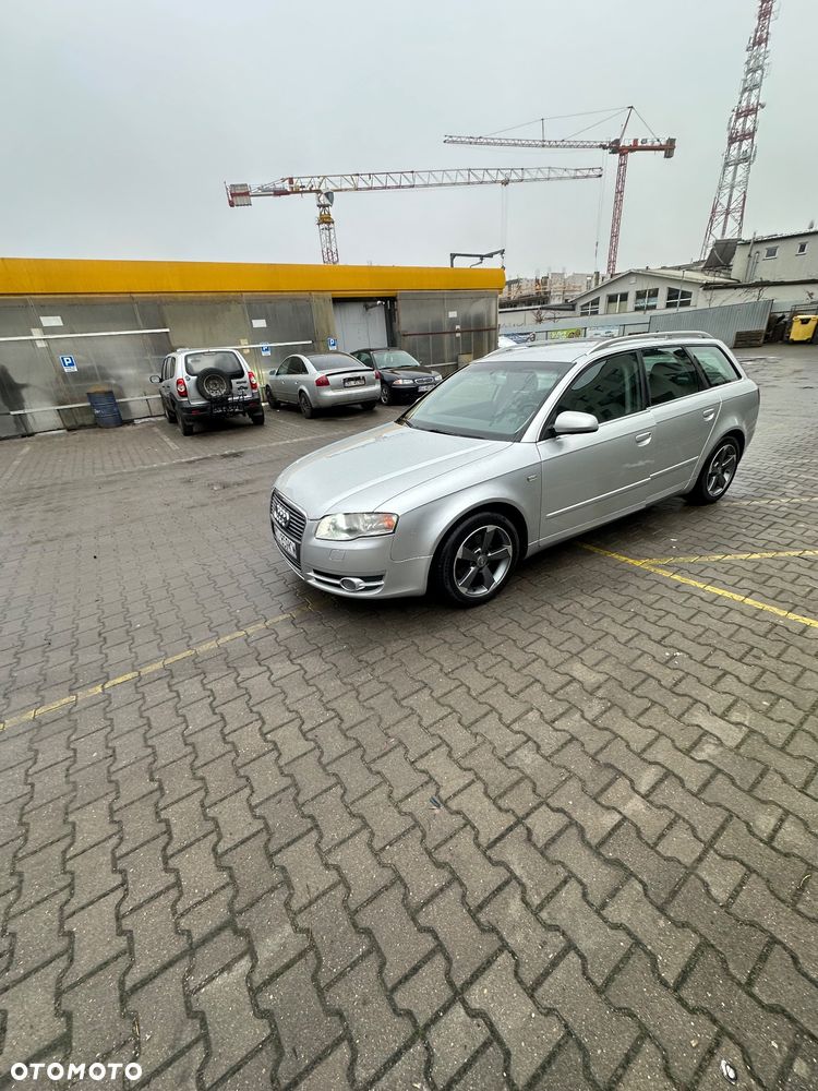Audi A4 Avant 2.0 TDI - 8