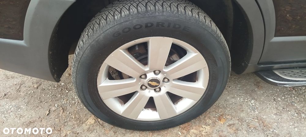 Chevrolet Captiva 2.0 4WD 7 Sitzer Automatik LT - 13