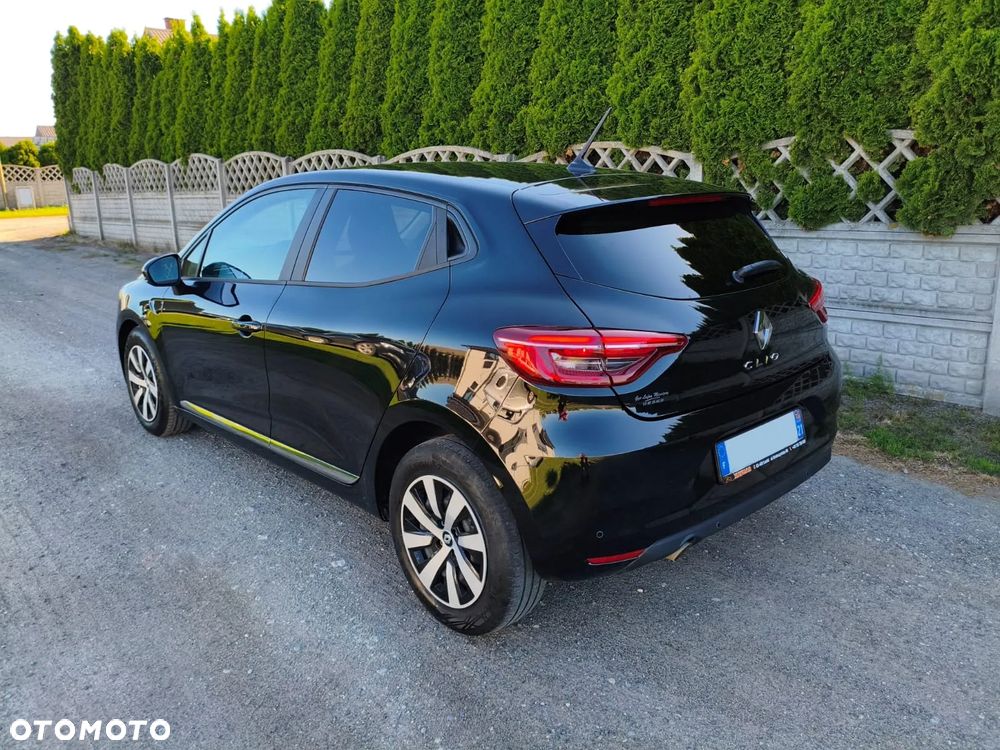 Renault Clio - 5