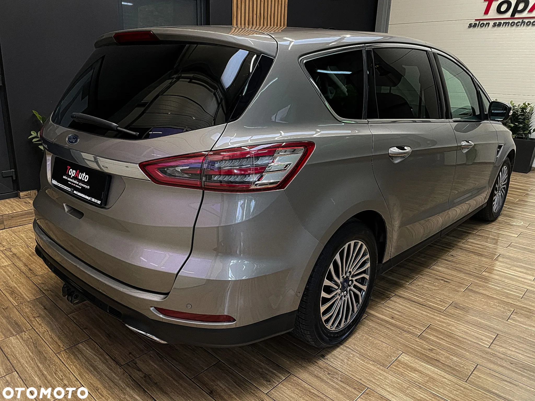 Ford S-Max 2.0 EcoBoost Titanium - 8