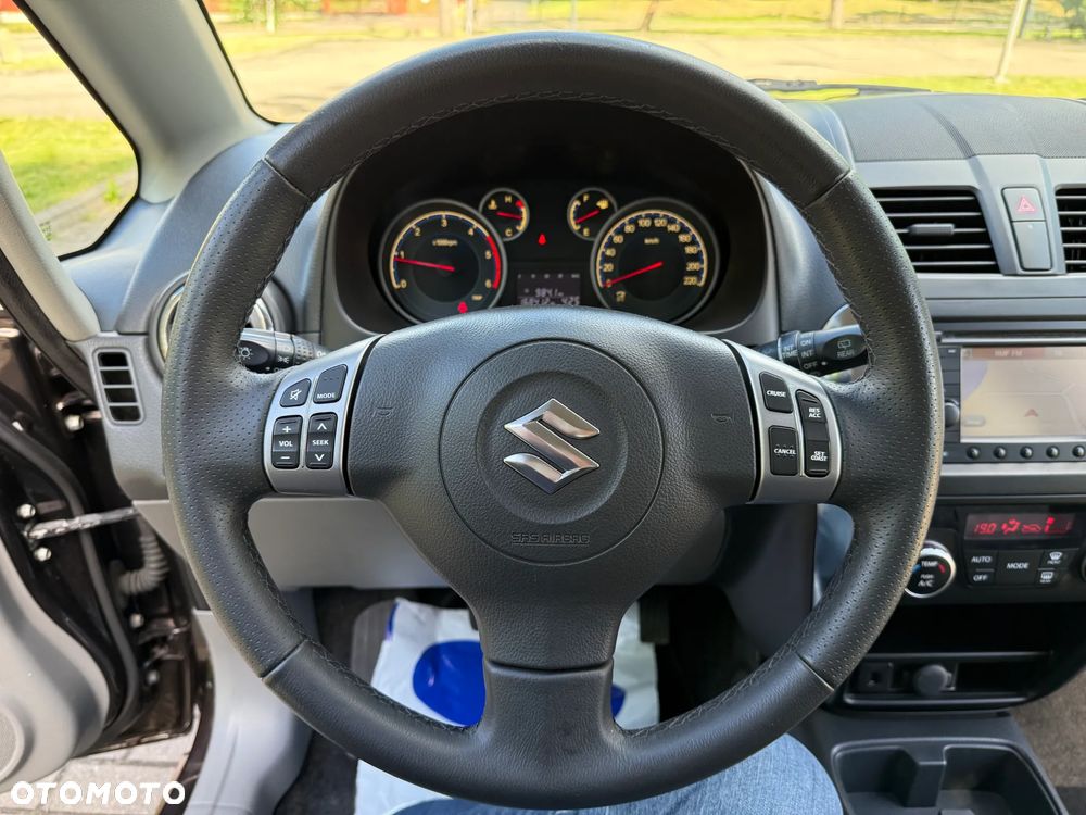 Suzuki SX4 - 27