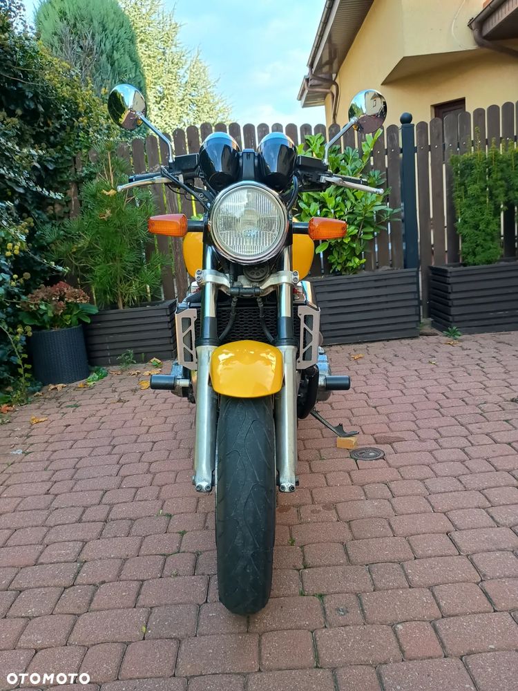 Honda CB - 9