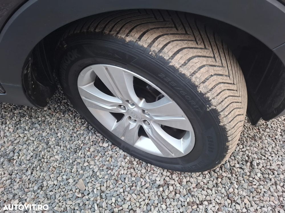 Kia Sportage 1.7 DSL MT 4x2 PREMIUM - 23