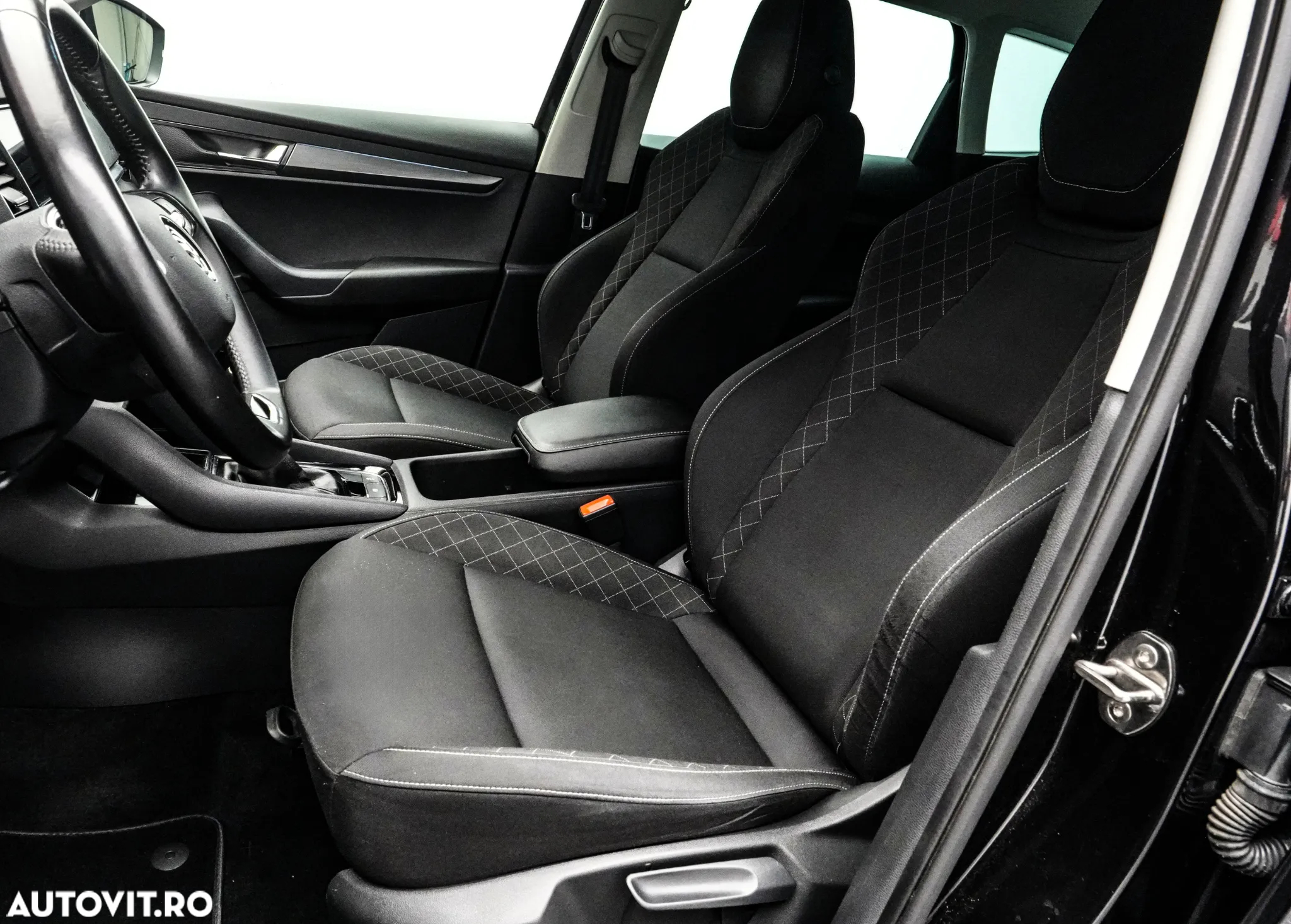 Skoda Karoq 2.0 TDI Selection - 13