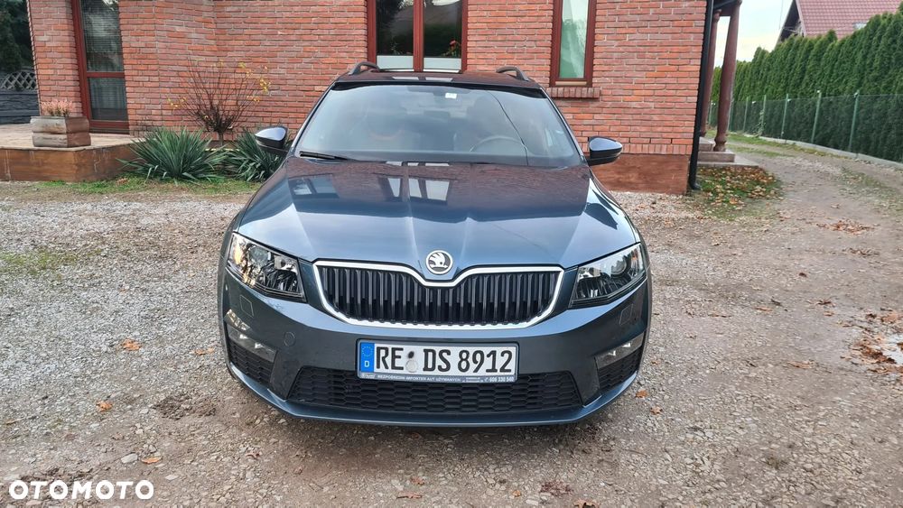 Skoda Octavia 2.0 TDI RS DSG - 25