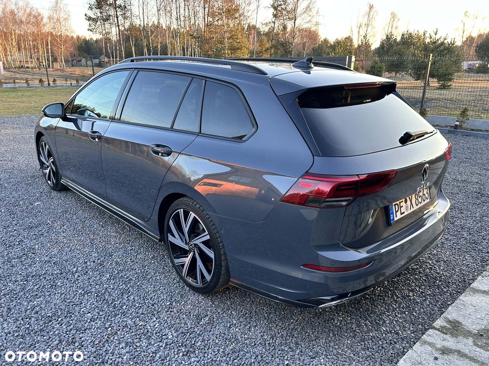 Volkswagen Golf 1.5 eTSI OPF DSG R-Line - 10