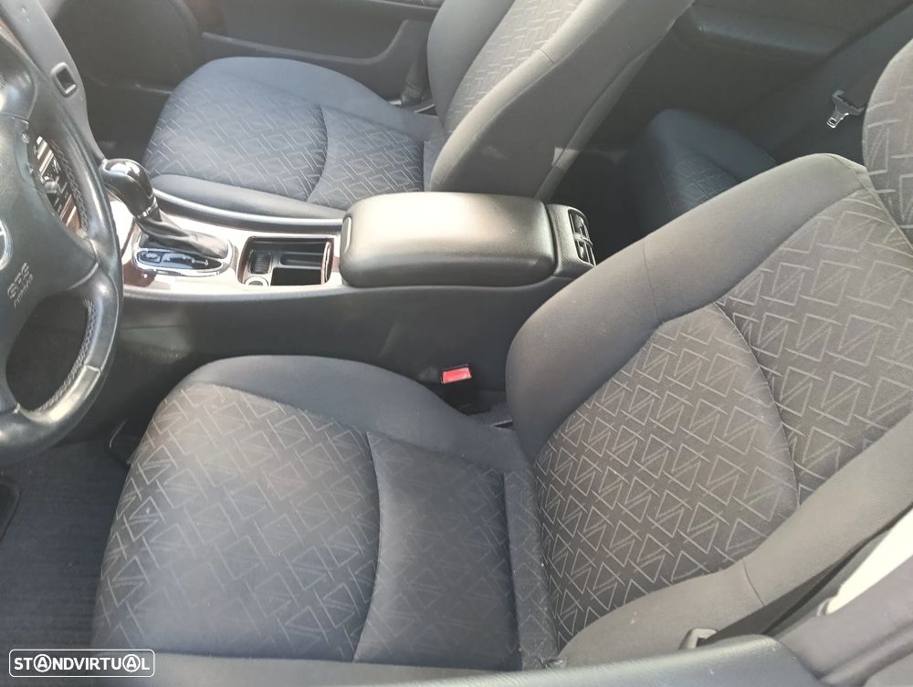 Mercedes-Benz C 200 Kompressor Auto Elegance Sport Edition - 12