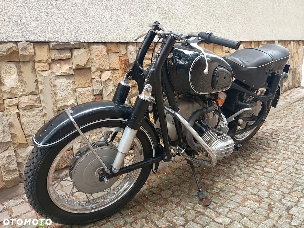 BMW R - 5