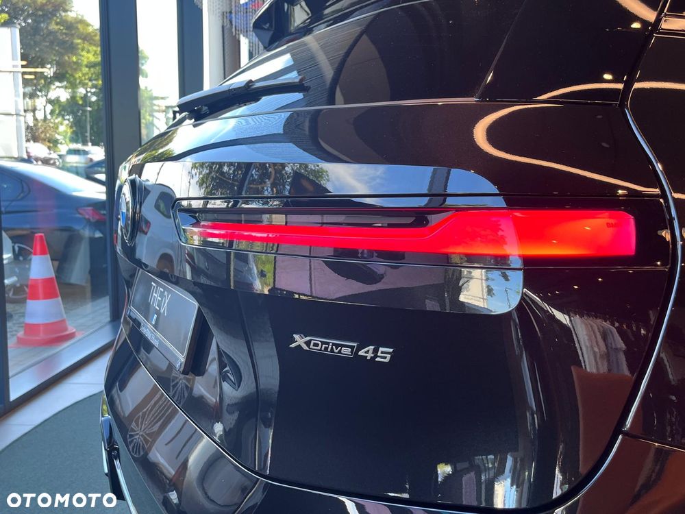BMW iX xDrive45 - 30
