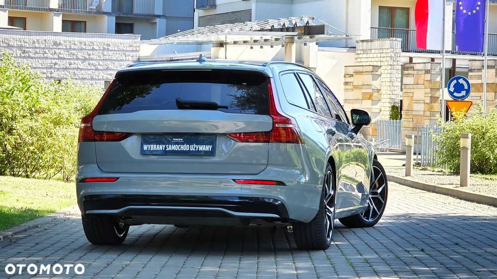 Volvo V60 T8 AWD Plug-In Hybrid Polestar Engineered - 10
