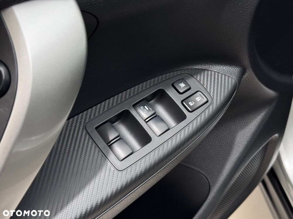 Mitsubishi Eclipse Cross - 20