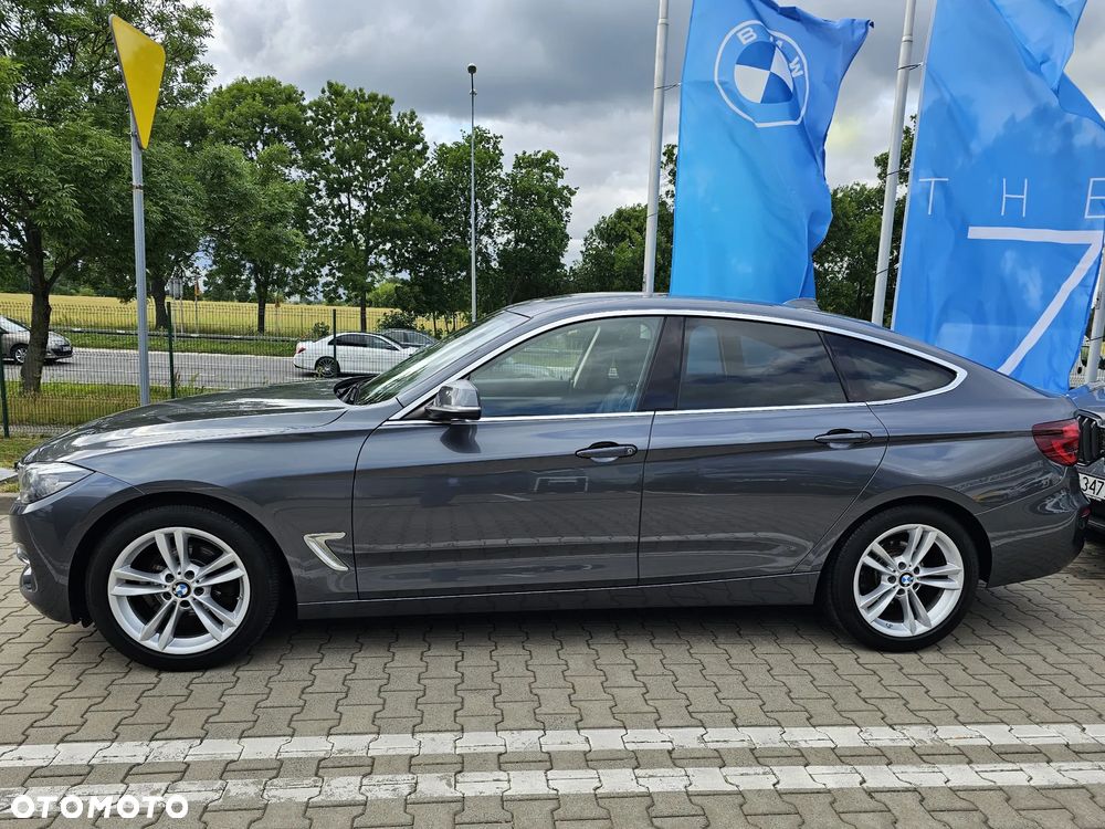 BMW 3GT 320d xDrive Luxury Line - 7