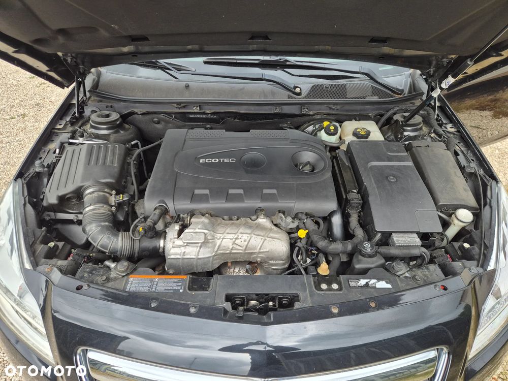 Opel Insignia - 15